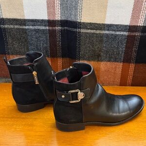 Tommy Hilfiger Black Leather Ankle Booties